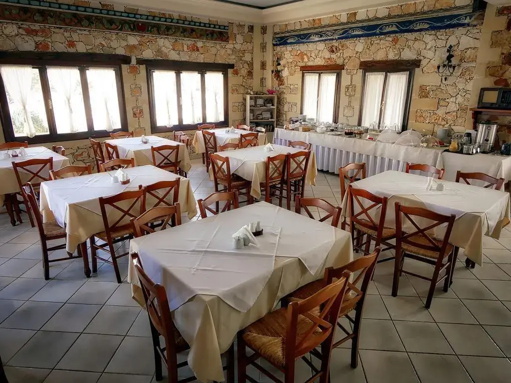 Areti Aparthotel
