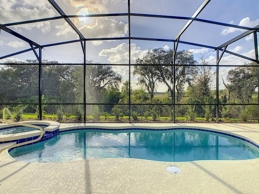 8043osc-solterra Resort