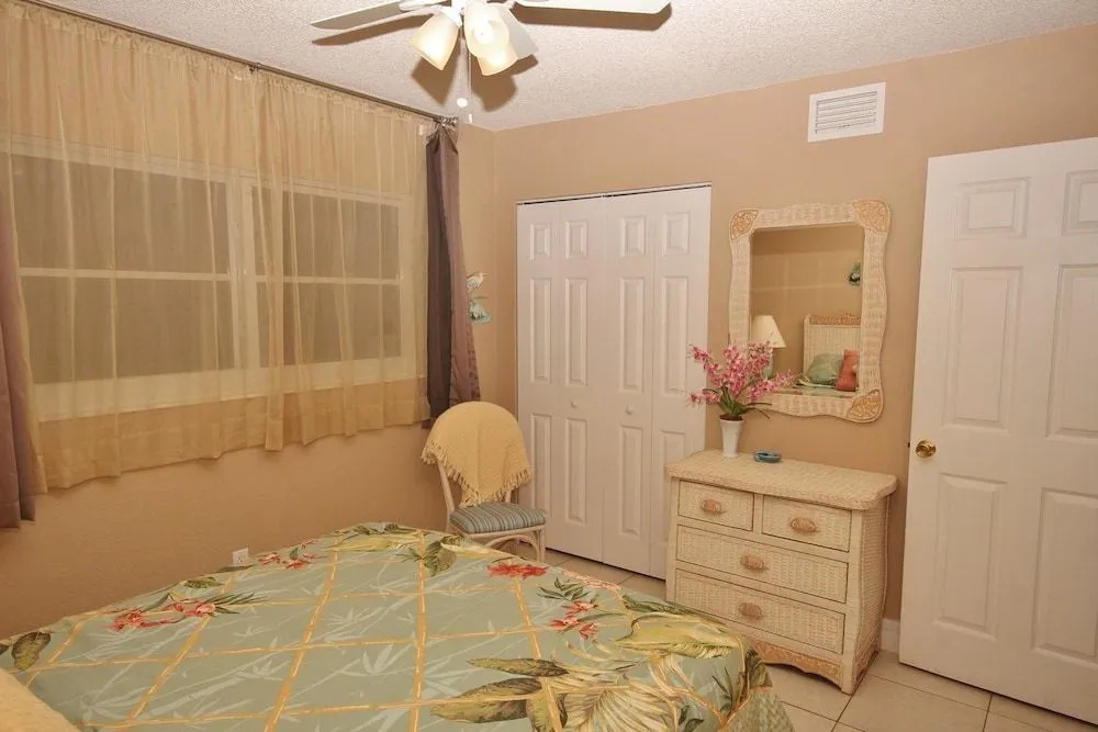 Sea Coast Gardens II 301 Apartment 2
