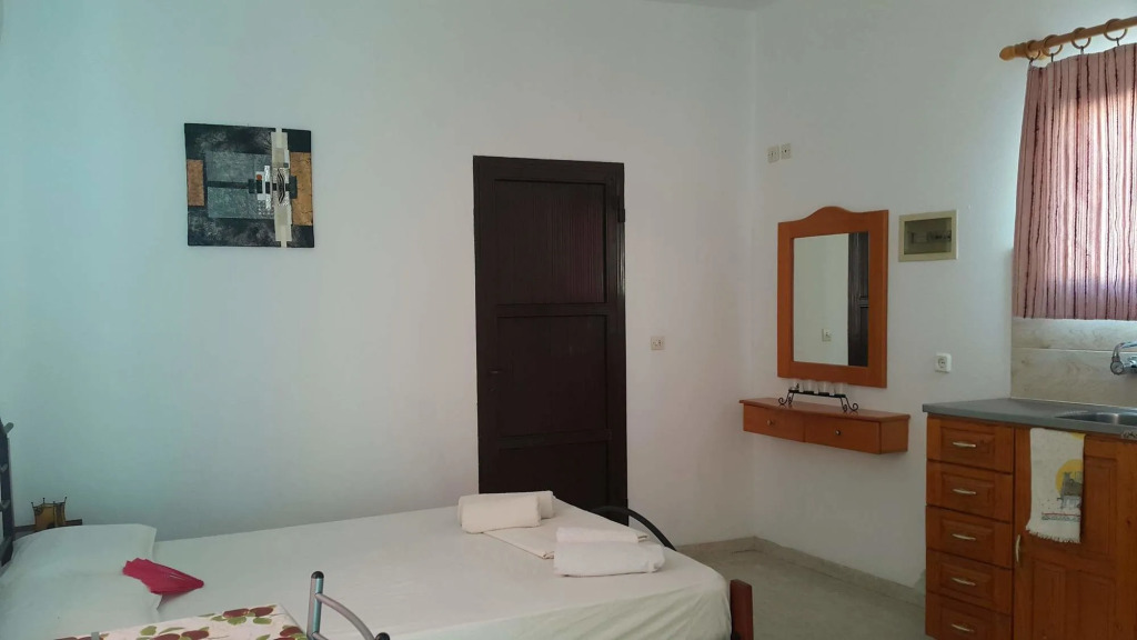 Lindos Center Studios