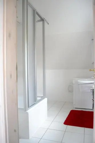 Ferienhaus Boddenkiek mit Wasserblick in Seedorf