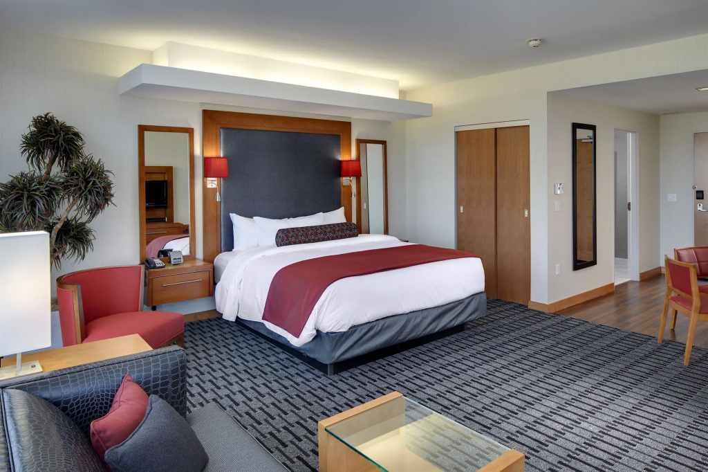 The Hotel at Kirkwood Center