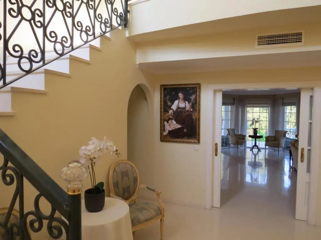 Spacious 700m2 villa, Golfers paradise.