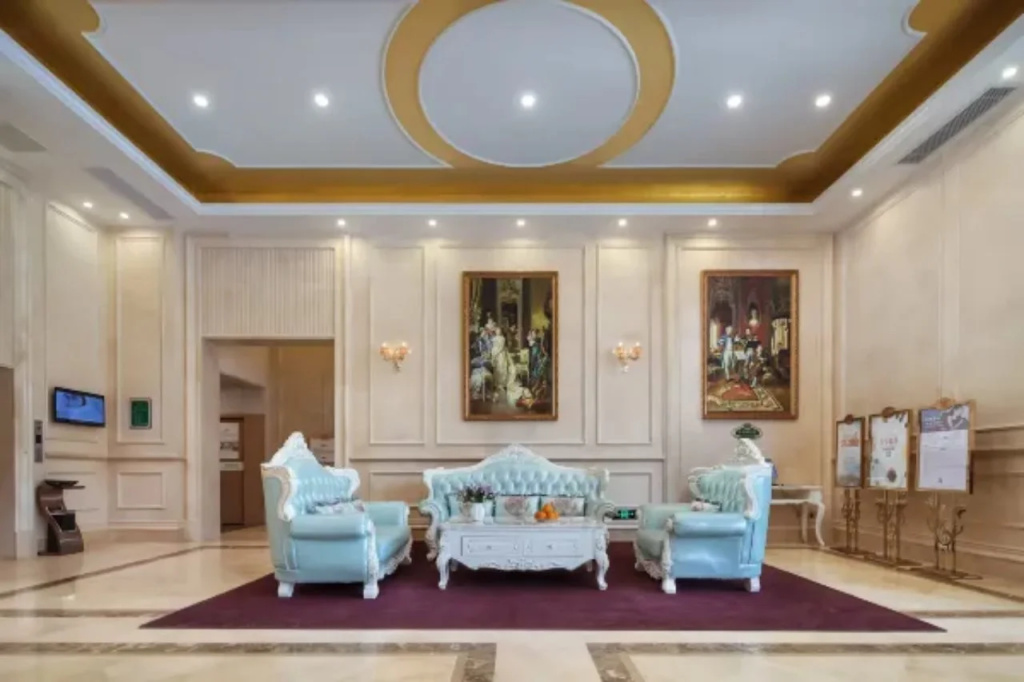 Vienna Hotel (Hefei North 2nd Ring International Auto City)
