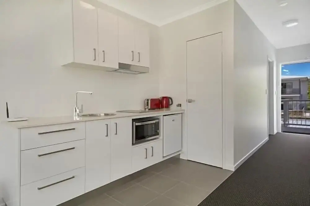 Cooroy Luxury Motel Apartments