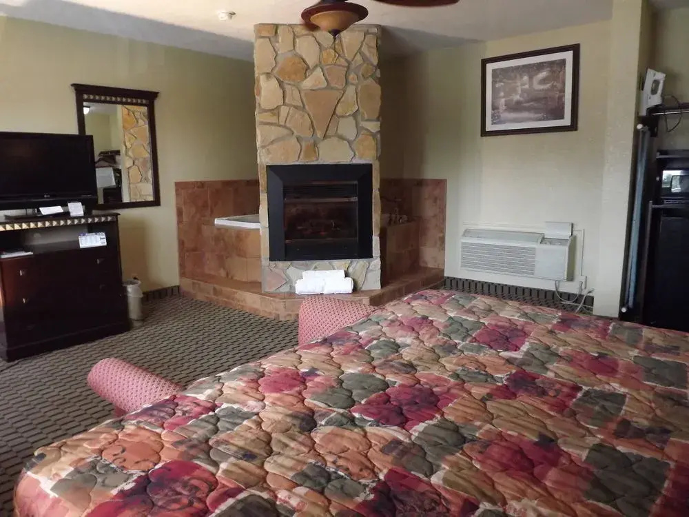 Travelodge Fairmont