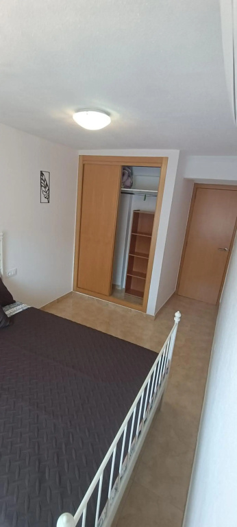 Apartamento con 3 dormitorios 3 minutos hasta la playa