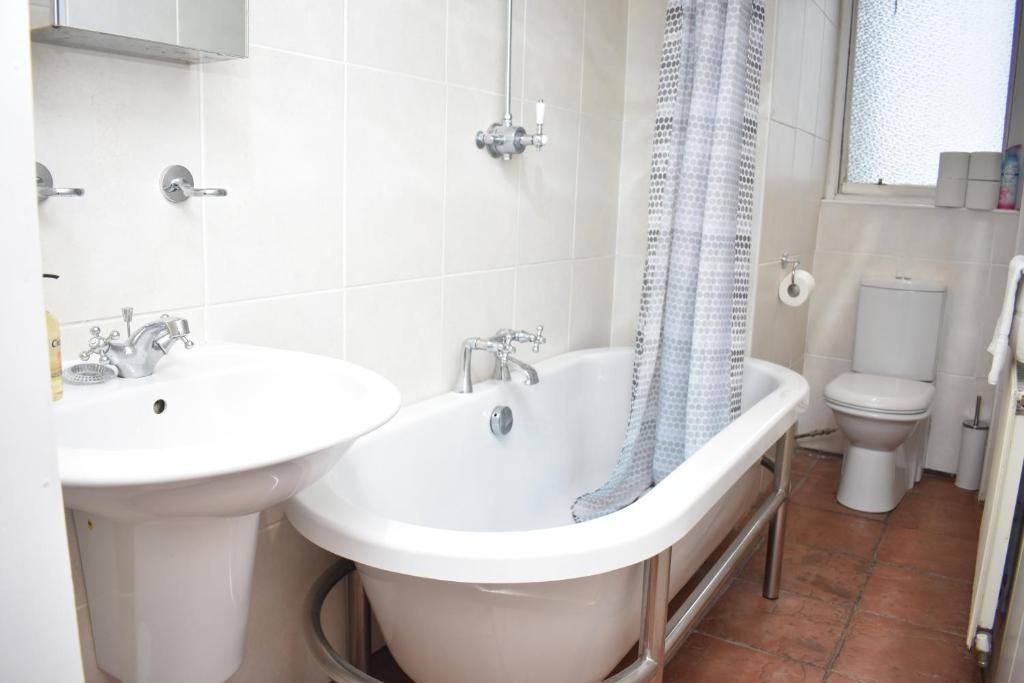 East Claremont - beautiful 2BR apartment in Central Edinburgh