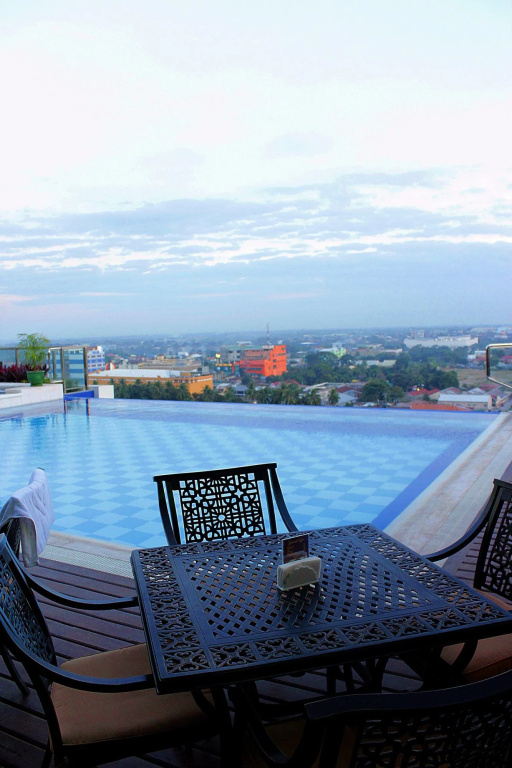 Central Park Tower Resort