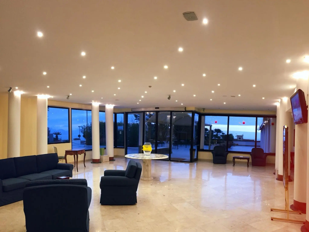 Hotel Sakura