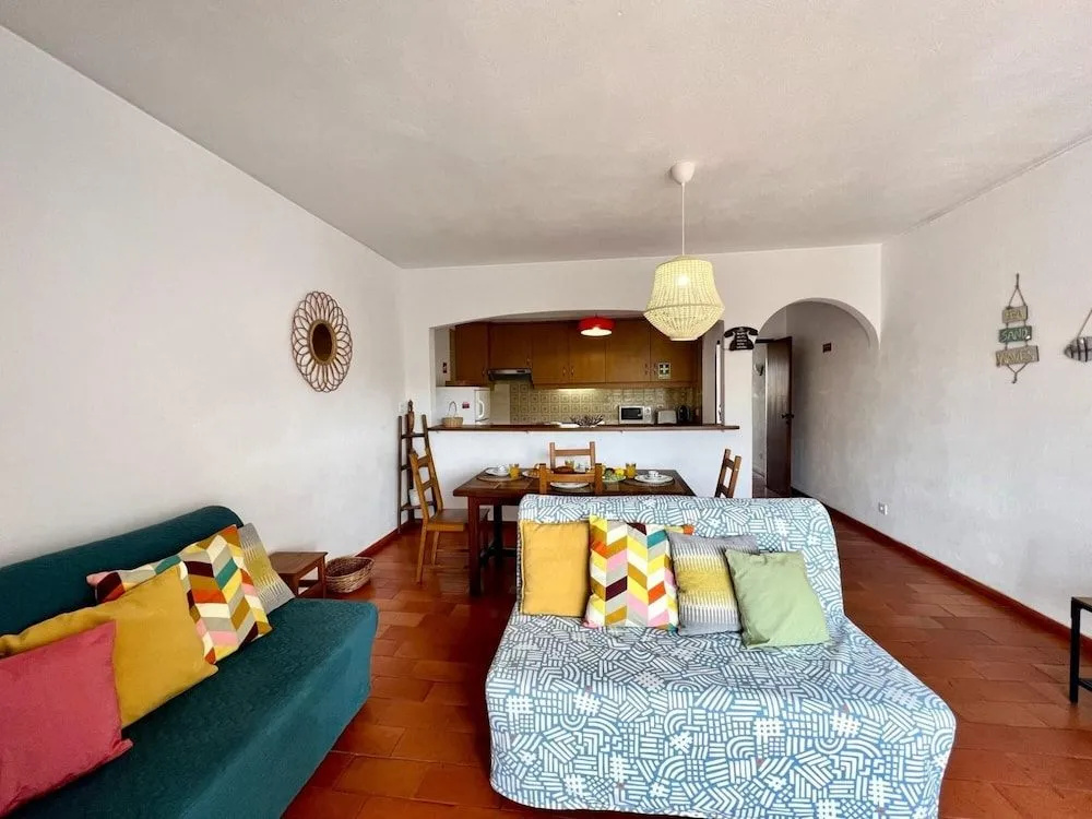 Albufeira Town Apartment by Homing