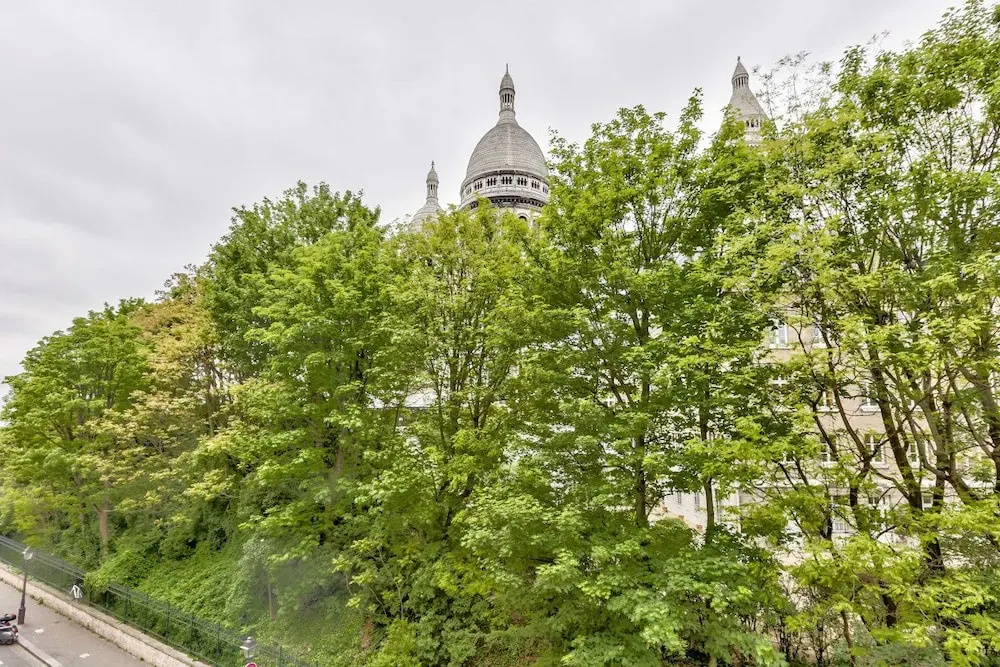 Sacré Cœur, Amazing Price