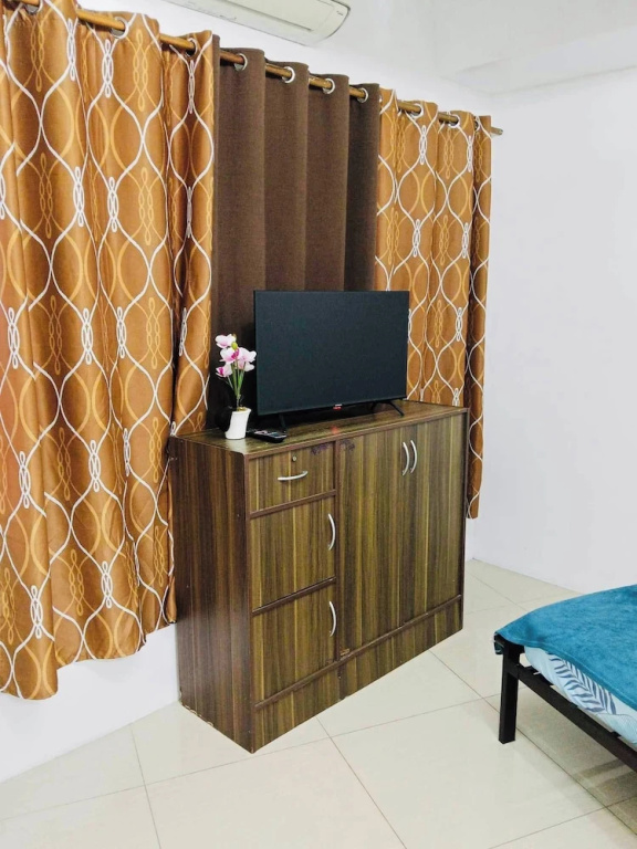 Gentle Pasay City Apartment for Rent - Perfect Family Getaway Near Mall of Asia