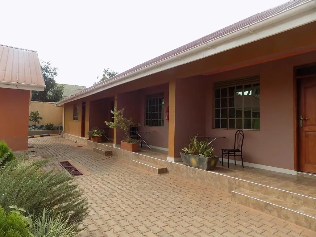 Tik Hotel Hoima