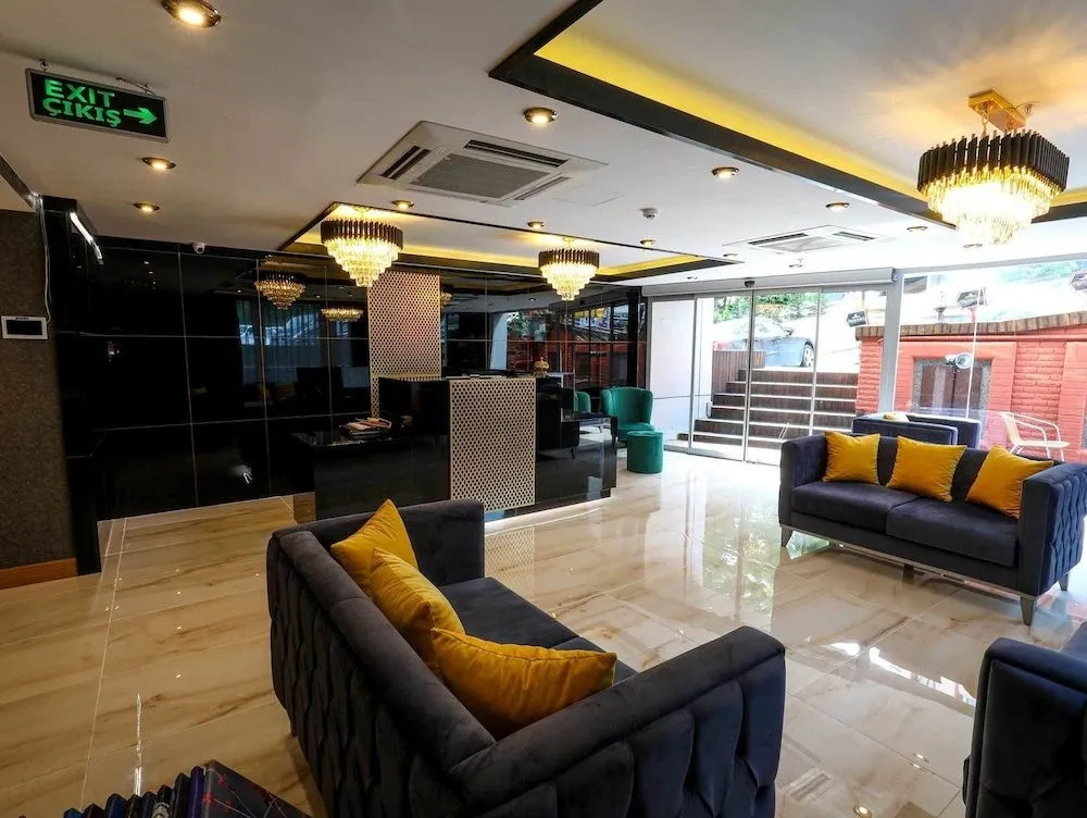 Grand Elmira Suites