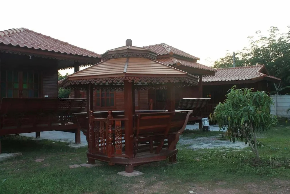 Baanpoonana