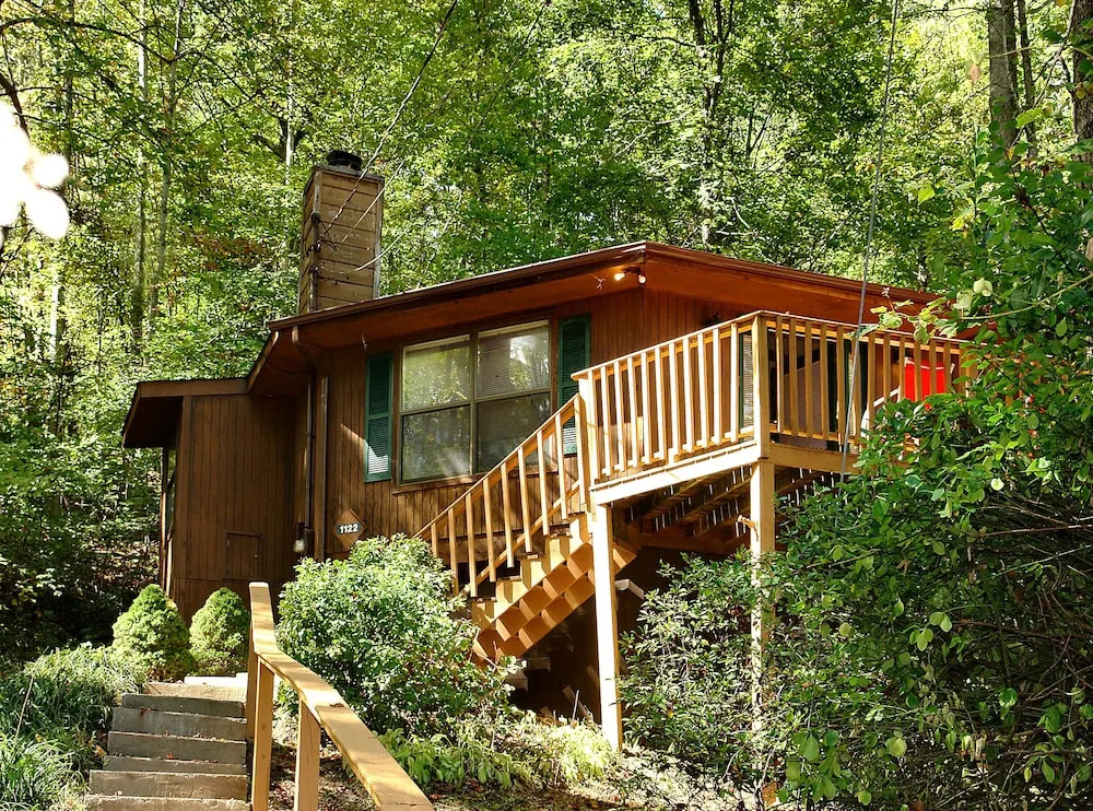 Sleeping Beauty 511 - Two Bedroom Cabin