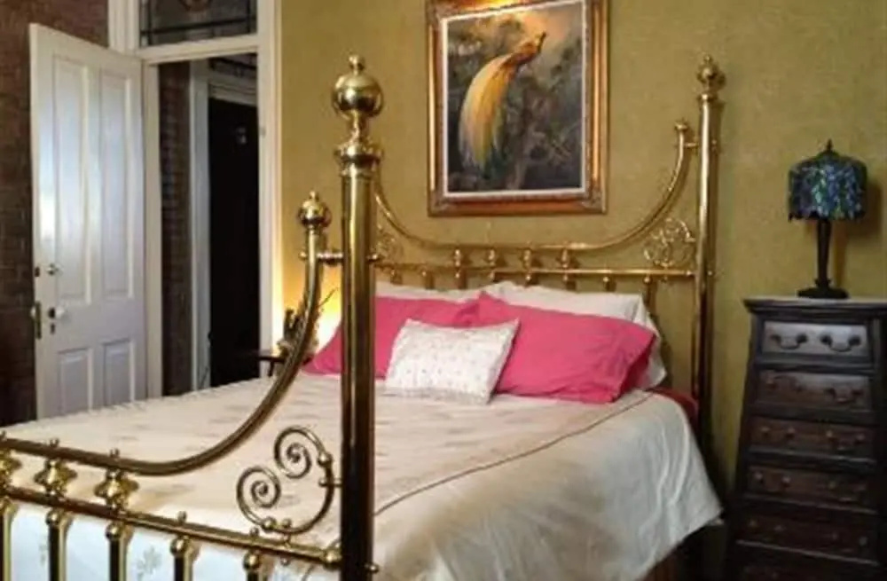 Nicki Lee Mansion