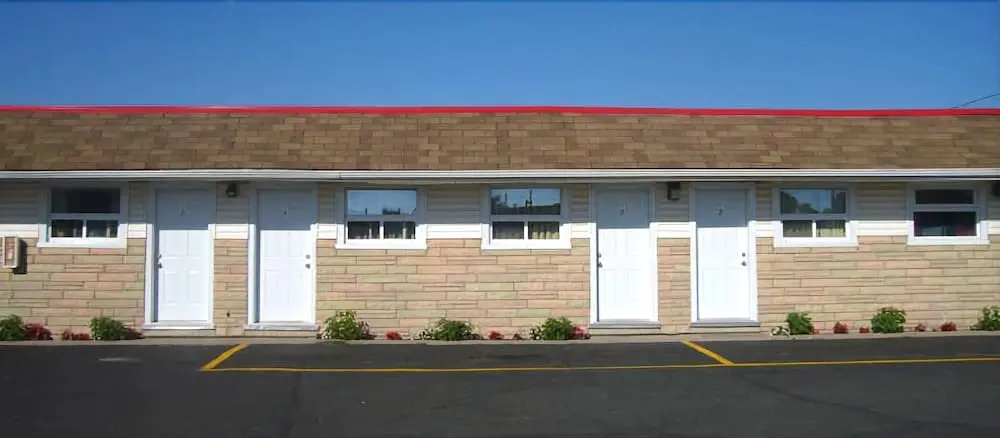 Eastcourt Motel