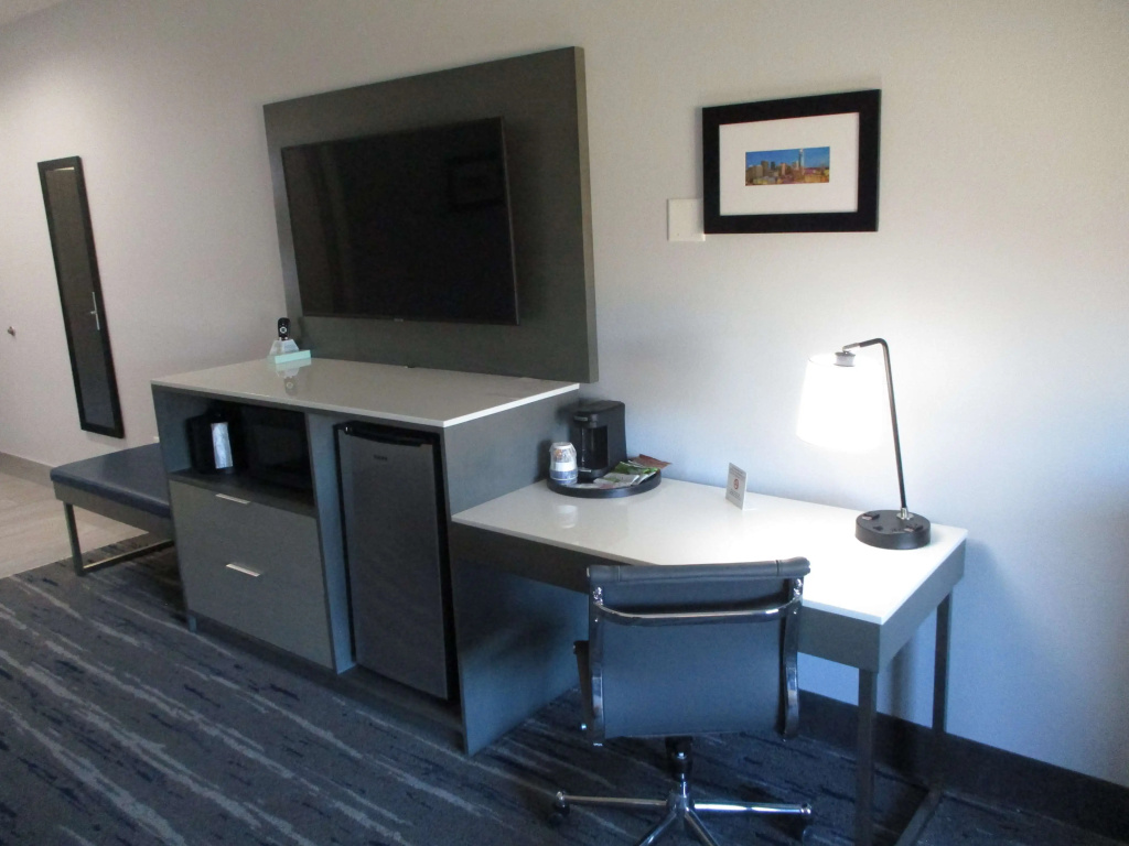 Holiday Inn Express & Suites Choctaw - Oklahoma City East by IHG