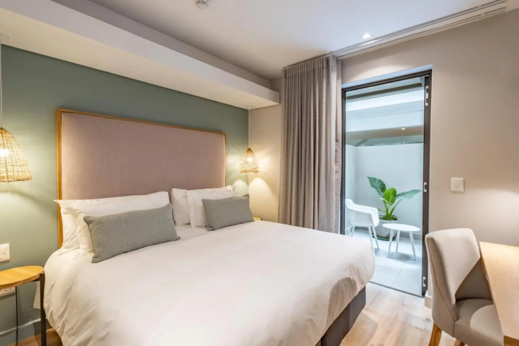 Plett Quarter Hotel - Lion Roars Hotels & Lodges