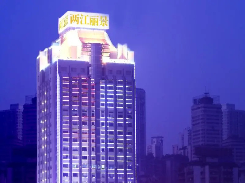 River Romance Hotel