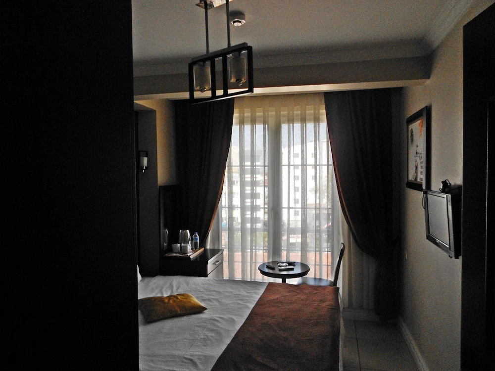Selis Hotel