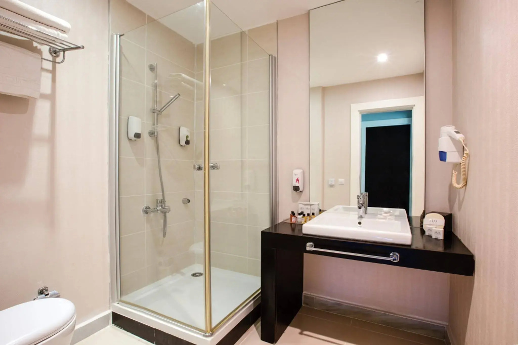Aria Claros Beach & Spa Resort – All Inclusive