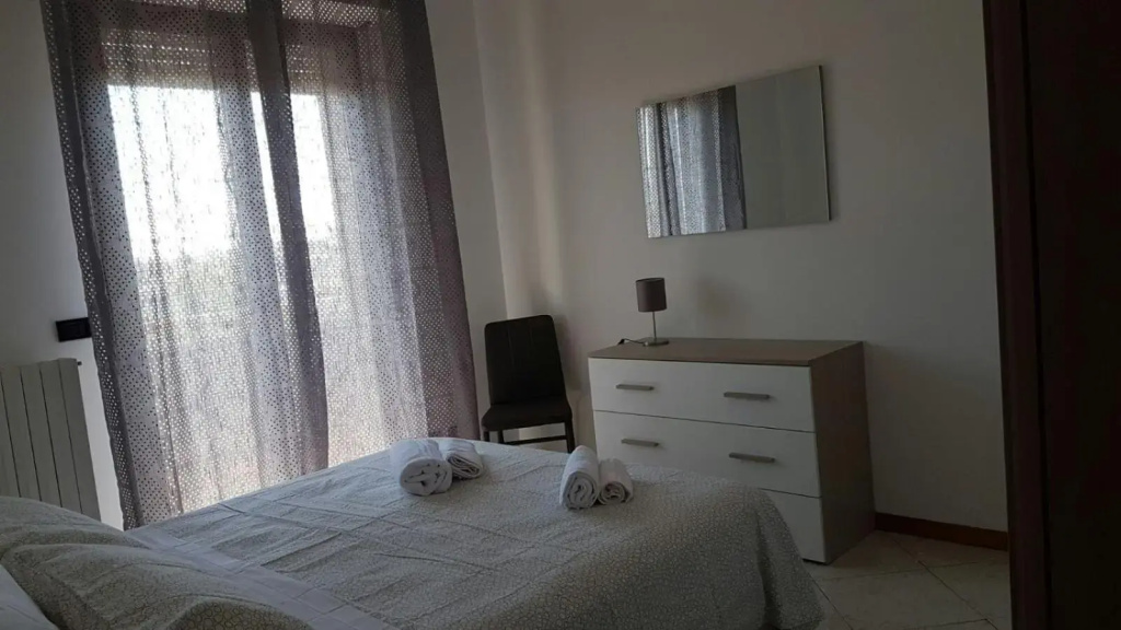 DOMUS MARIS Viserba 100 mt dalle Spiagge e dal Centro Fiera a 2 minuti