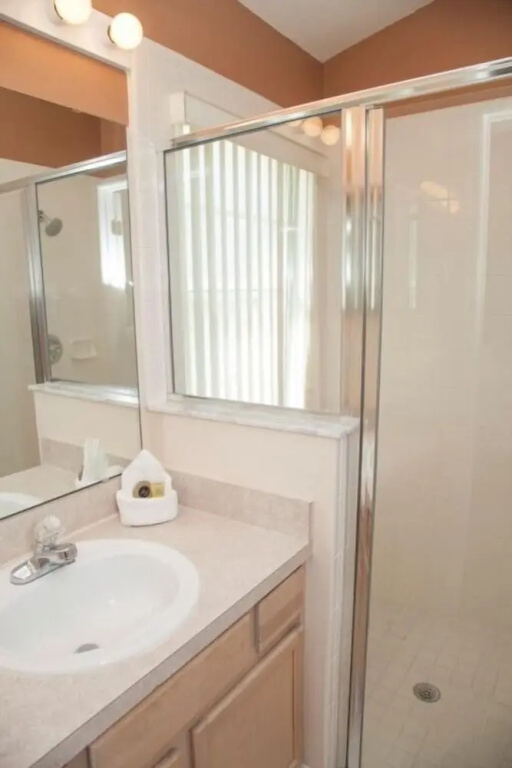 Ly53786 - Rolling Hills Estates - 4 Bed 3 Baths Villa