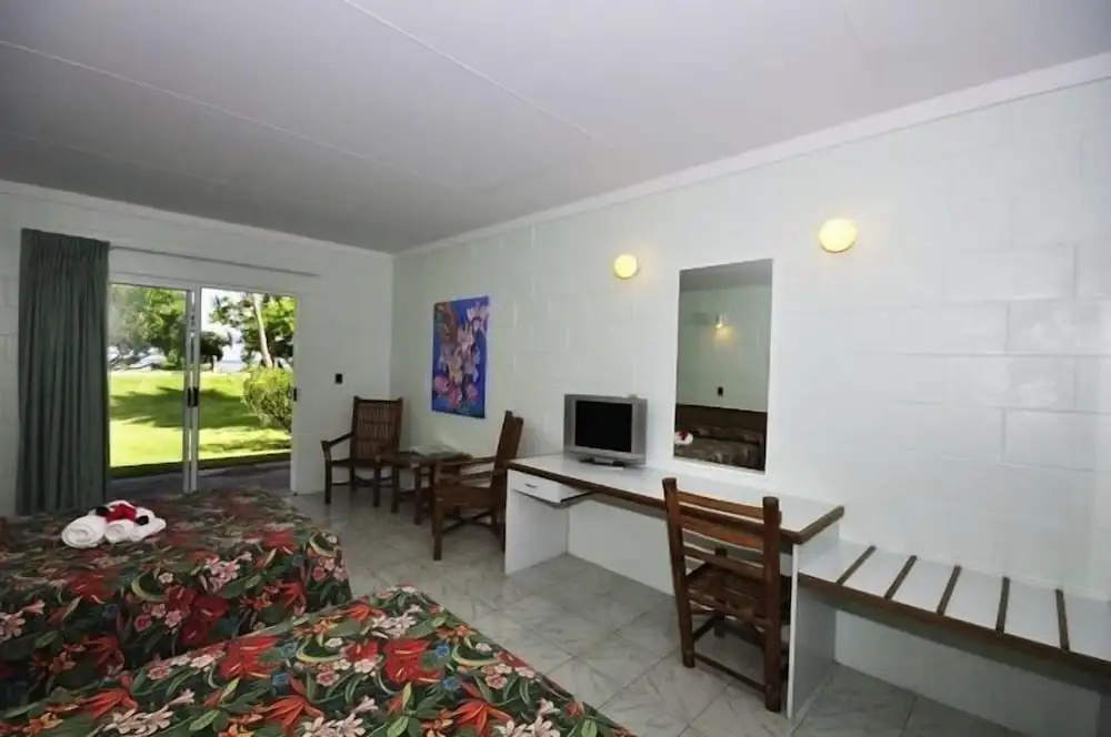 Kosrae Nautilus Resort