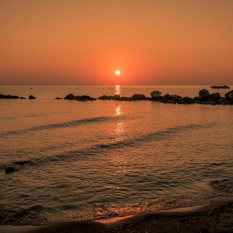 Boletsos Beach