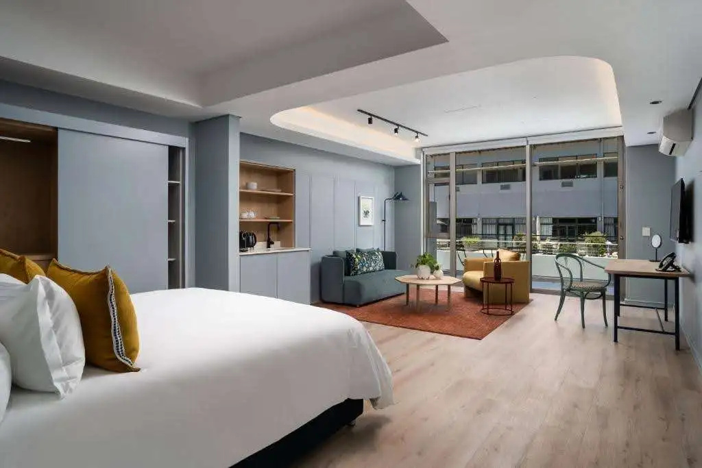 Home Suite Hotels Rosebank