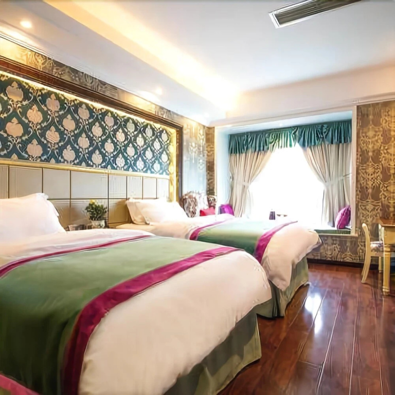 Hailun Hotel