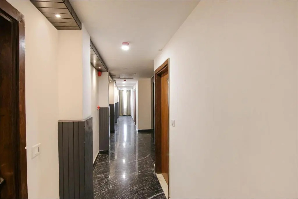 Fabhotel Suman Castle