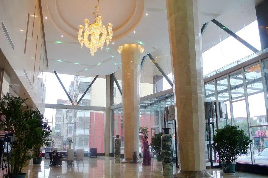 Eden International Hotel