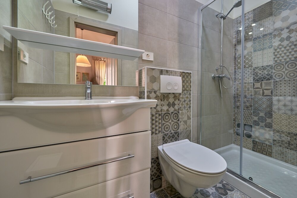 Old City Romantic Studios