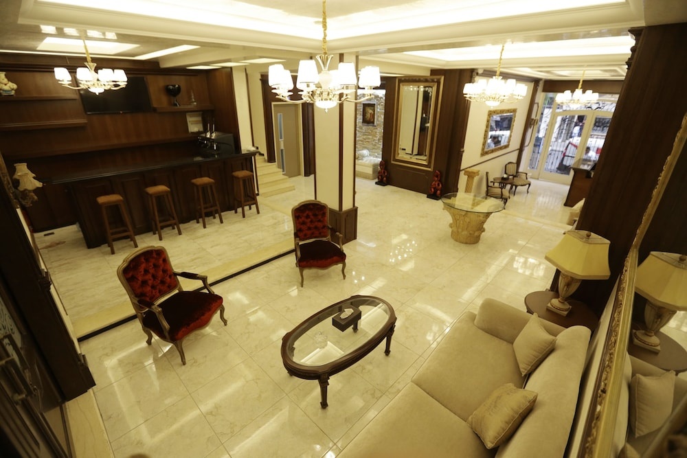 Suite Hotel