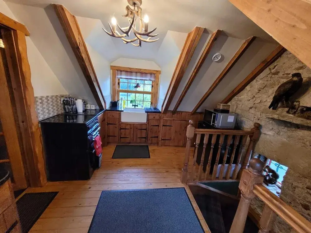 Traditional 2-bed Cottage in Dalry