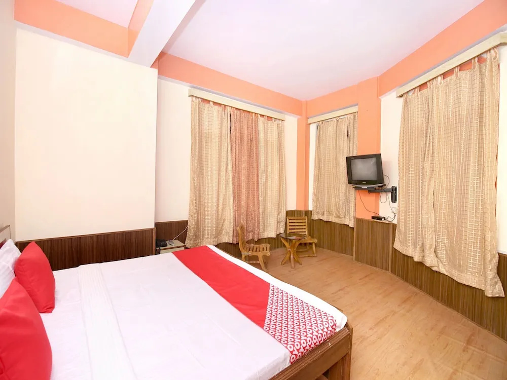 OYO 12242 Home 1RK Shoghi