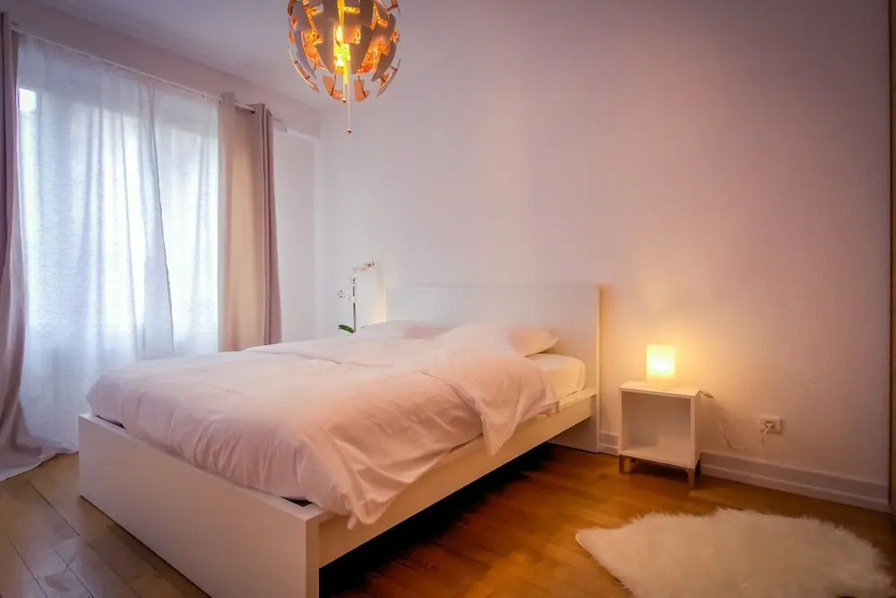 Comfy 3 Beds Near Parc de L'orangerie