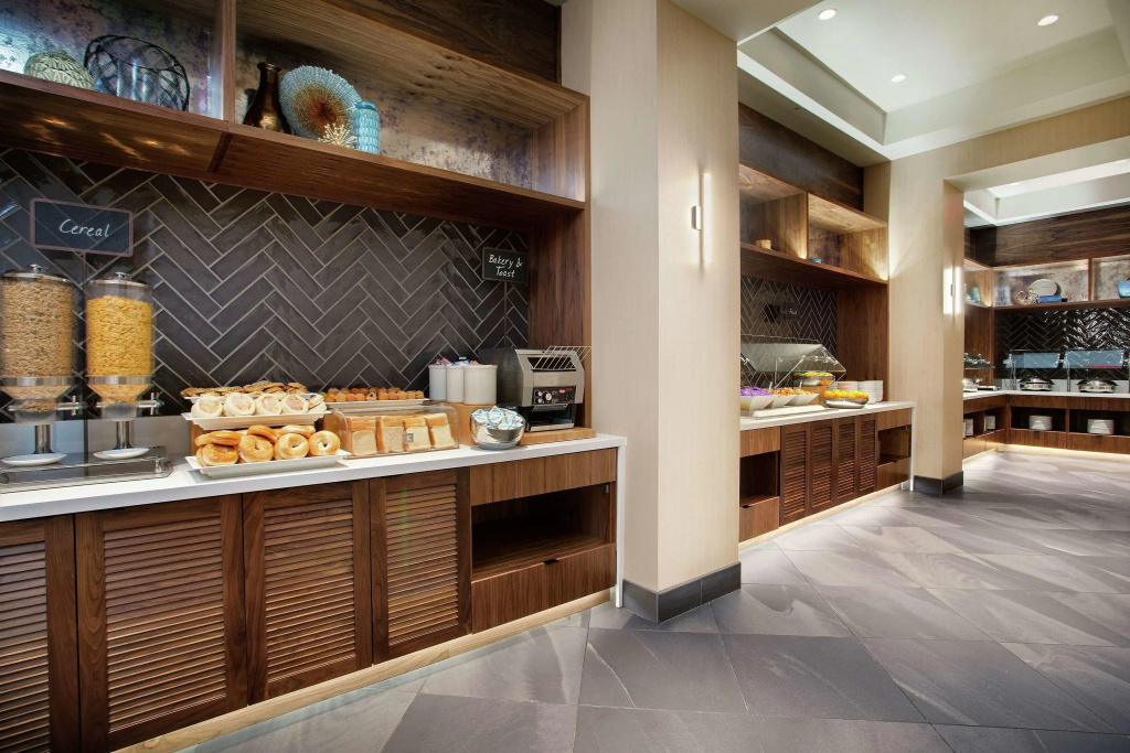 Embassy Suites by Hilton Tampa Downtown Convention Center