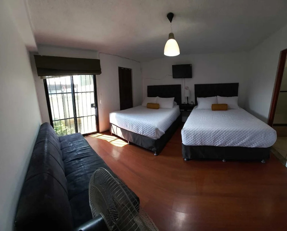 Global Airport Inn FREE Shuttle