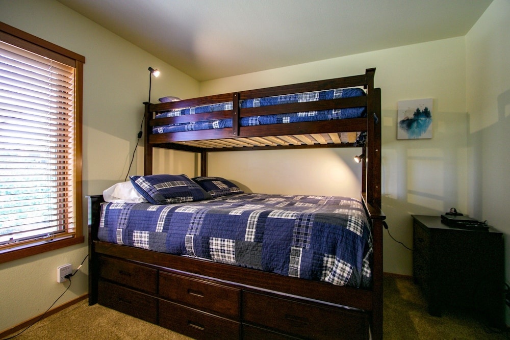 Snowcreek V #793 - 3 Br Condo