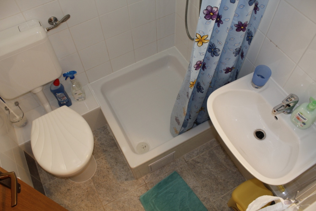 Apartment Ivan - 300m from sea: SA5 Nin, Zadar riviera