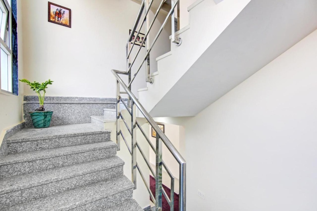 Townhouse Oak Anhal Residency
