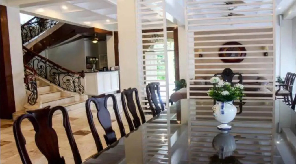 Citi Garden Suites