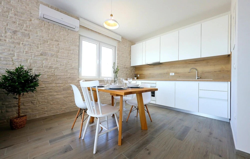 Gorgeous Home In Vrsi