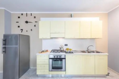 Il terrazzo e l'appartamento diVino