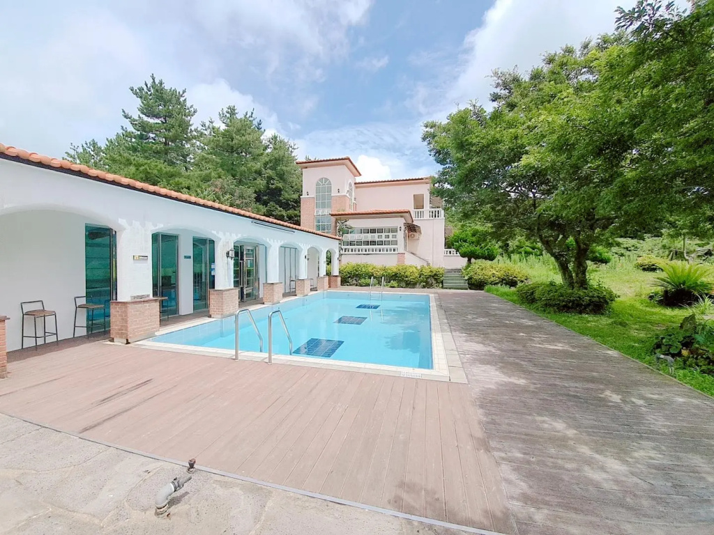 Lavenders Pension (Pet friendly)